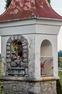 Kužno znamenje na Trati