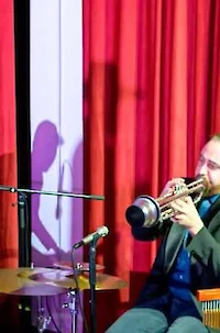 Poletni večeri pri KC Semič - Koncert glasbene skupine Son latino